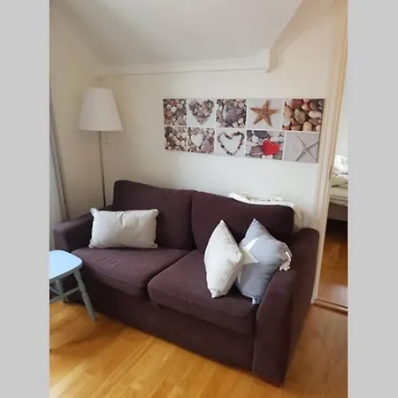 Stayplus Hytte Med Nydelig Utsikt Over Skjaergard Vakantiehuis